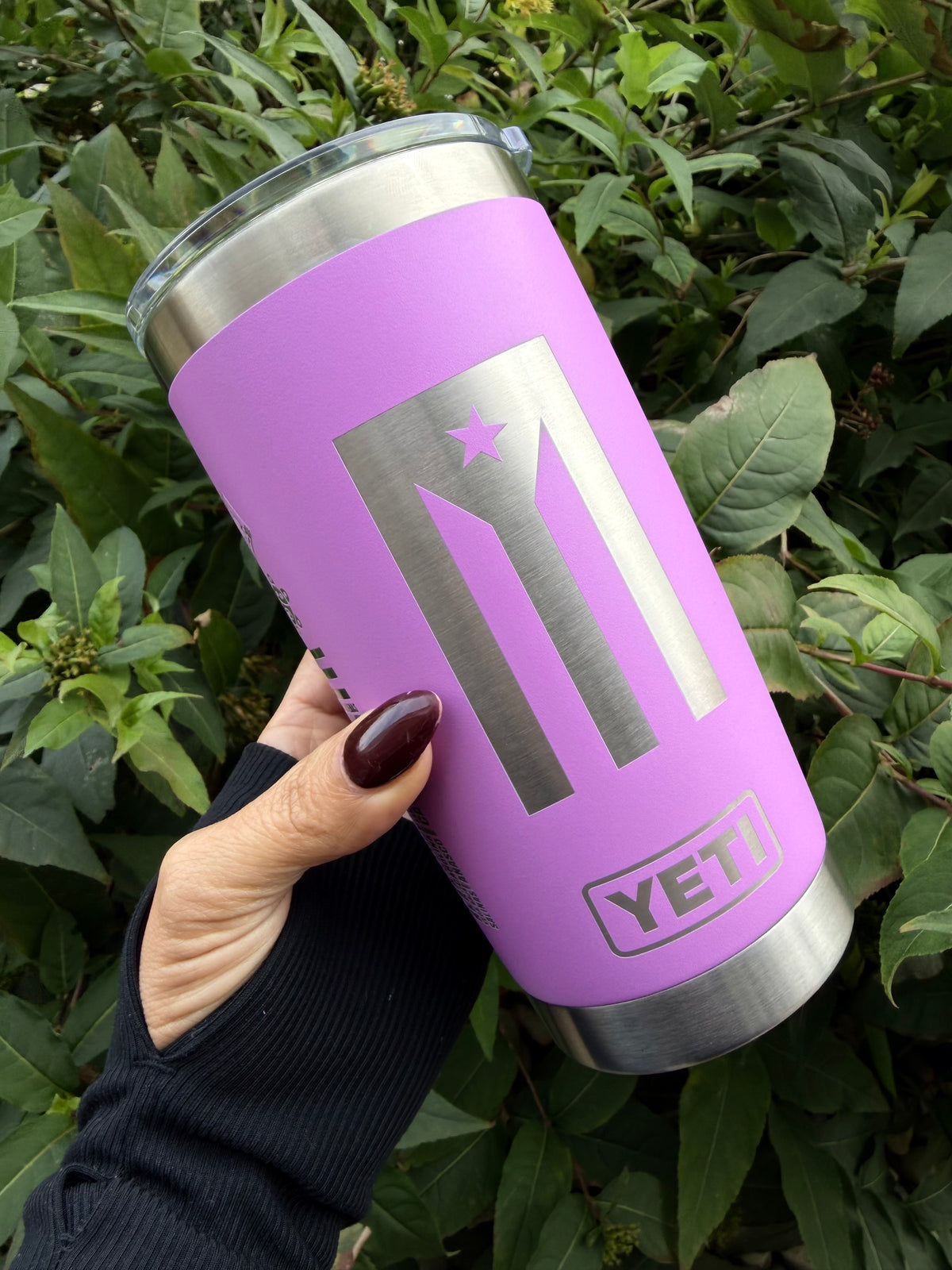 Violeta 💜 Yeti 20 oz Tumbler