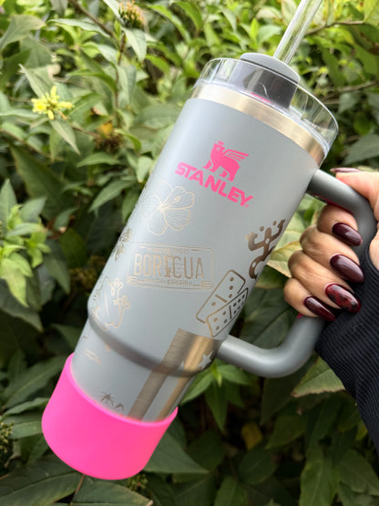 SALE** Stanley 30oz 💕🩶💕Tumbler