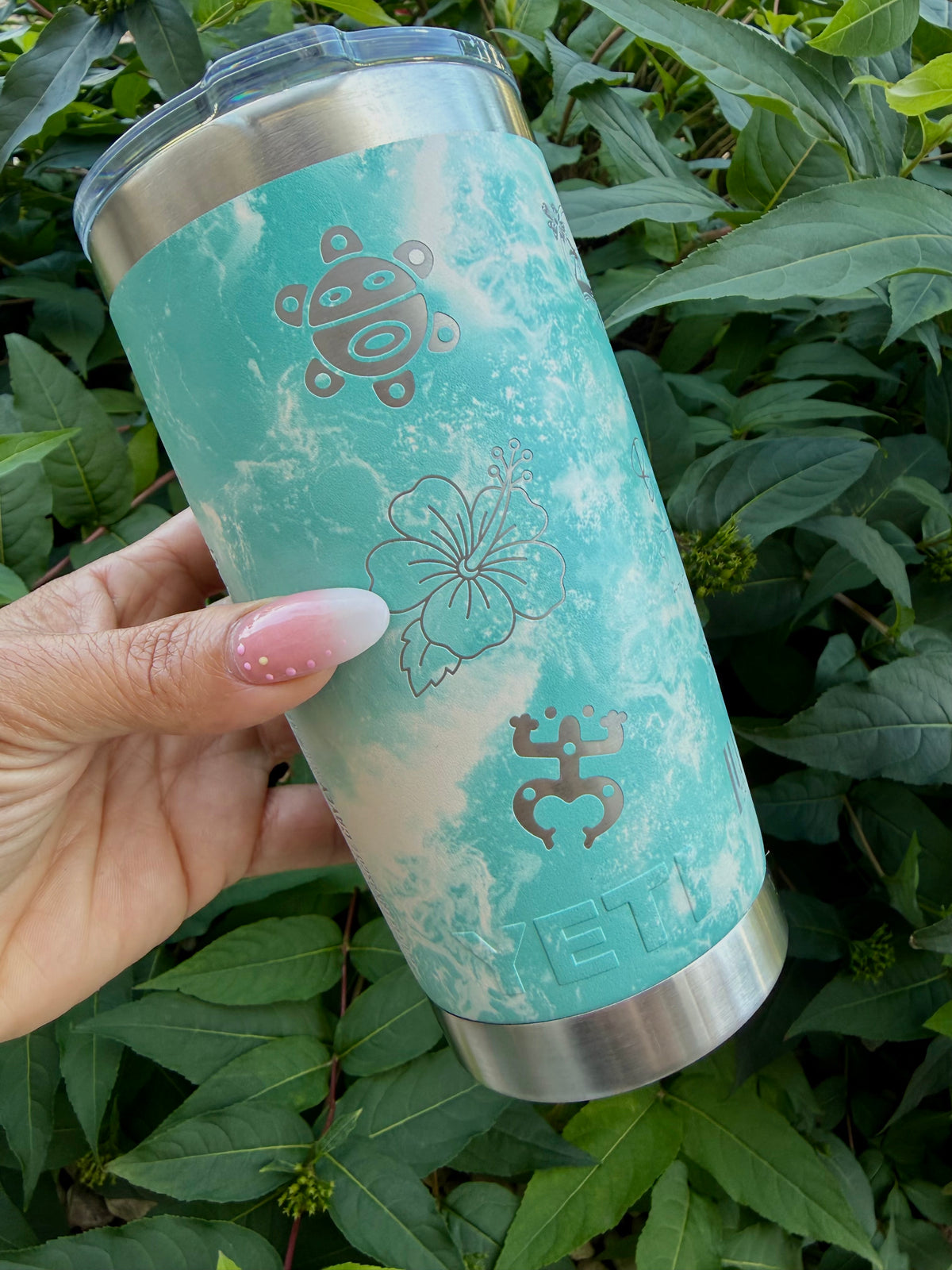 Vista de Playa Yeti 20 oz Tumbler